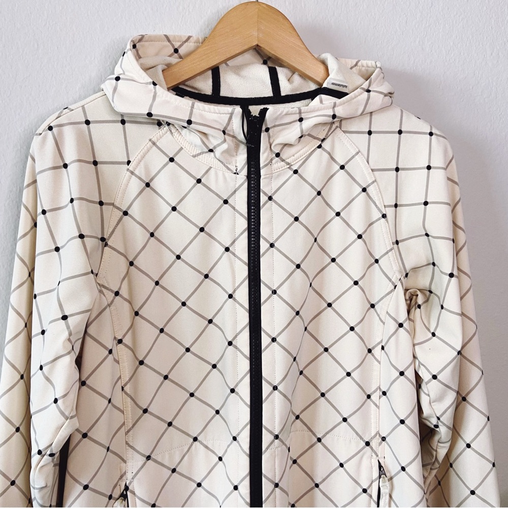 lululemon athletica Cream Grid-Print Hooded Jacket with Black Trim - Picture 3 of 13